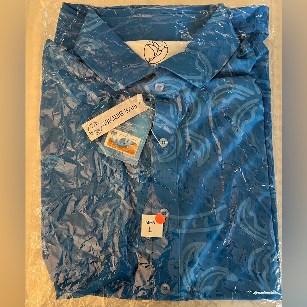 Men’s Five Birdies Button Down Shirt Blue w/Palm Trees New in packaging